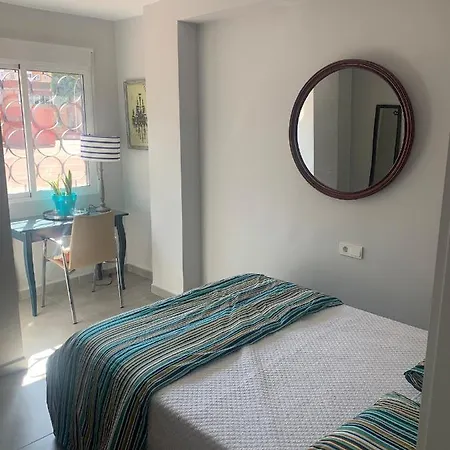 Homestay Campanar Single *